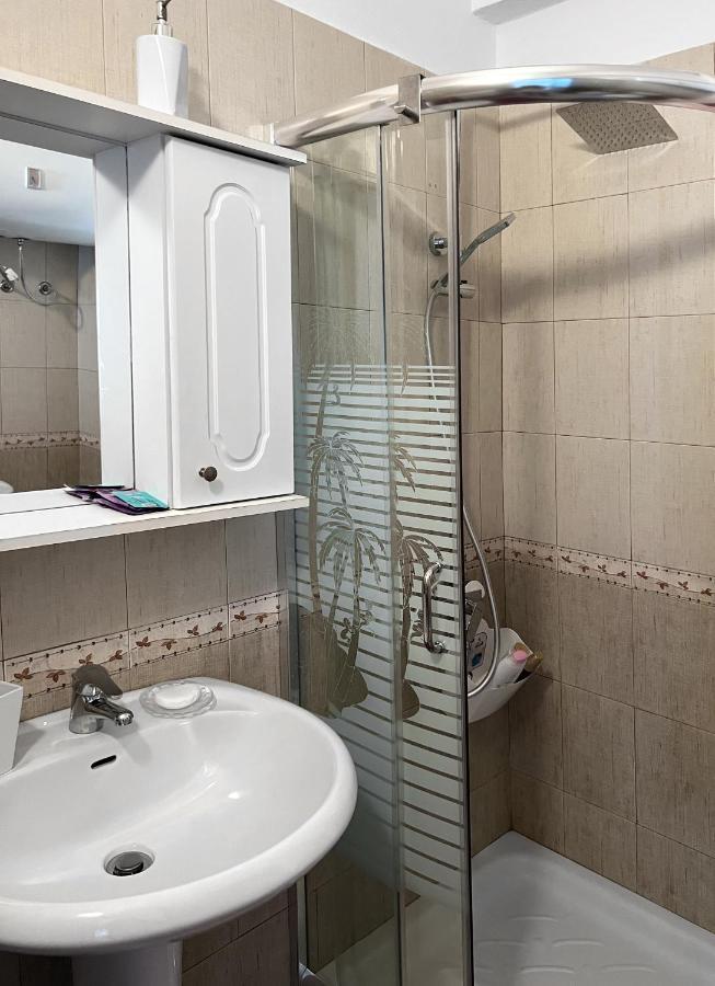 Casa Con Vista Mare Appartement Vlorë Buitenkant foto